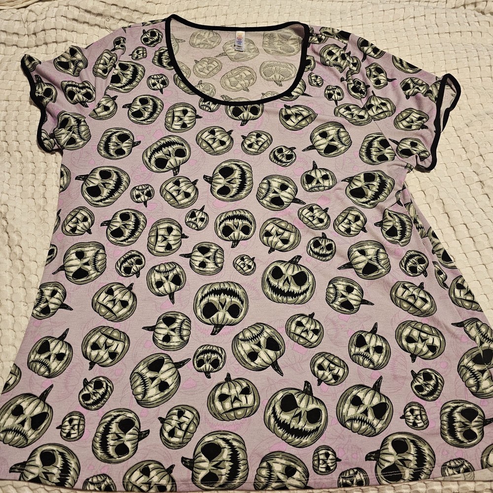 Halloween Lularoe Classic T - Jack-o-Lanterns - Light Purple Black - 3XL